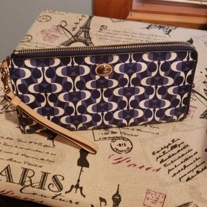 SOLD----------Coach Clutch/ large wallet